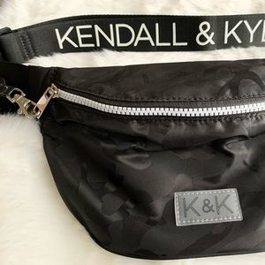 Kendall & Kylie Waistbag